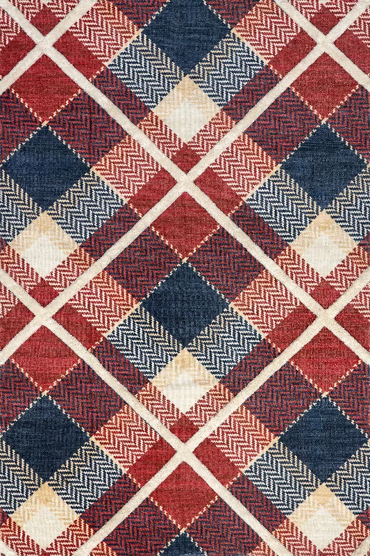 Damira Mirrored Plaid Rug | Red