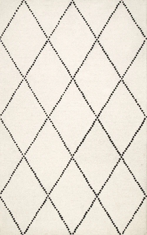 Dotted Diamond Trellis Nursery Rug | Ivory