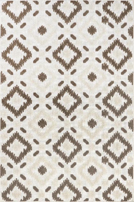 Hatched Trellis Indoor/Outdoor Rug | Beige