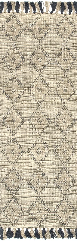 High-Low Harlequin with Tassels Rug | Beige