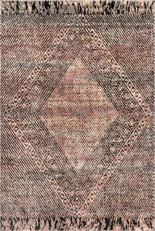 Rosie Diamond Distressed Rug | Brown