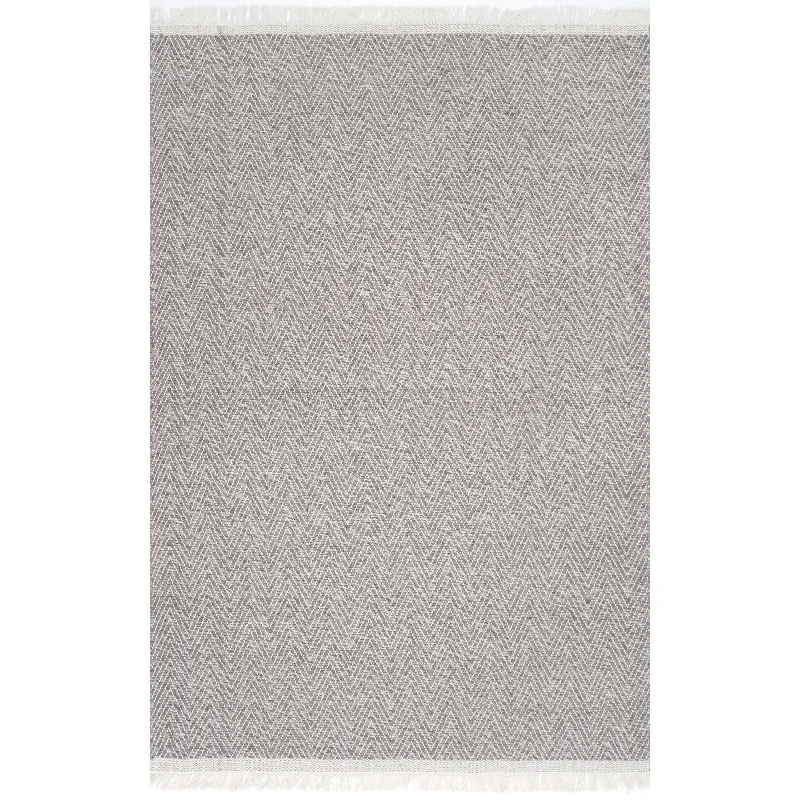 Wool Chevrons Tassel Rug | Grey